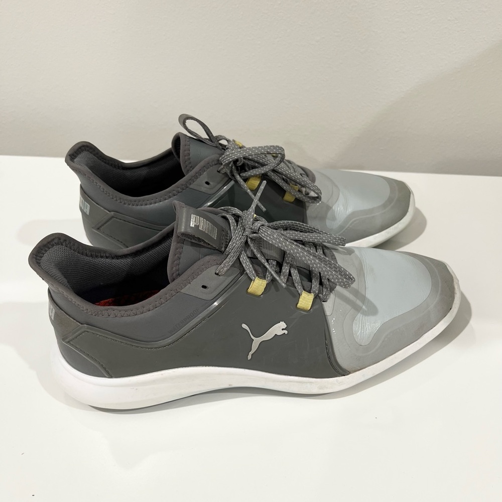 PUMA Ignite Men Size 8.5 spikeless Golf Shoes - grey